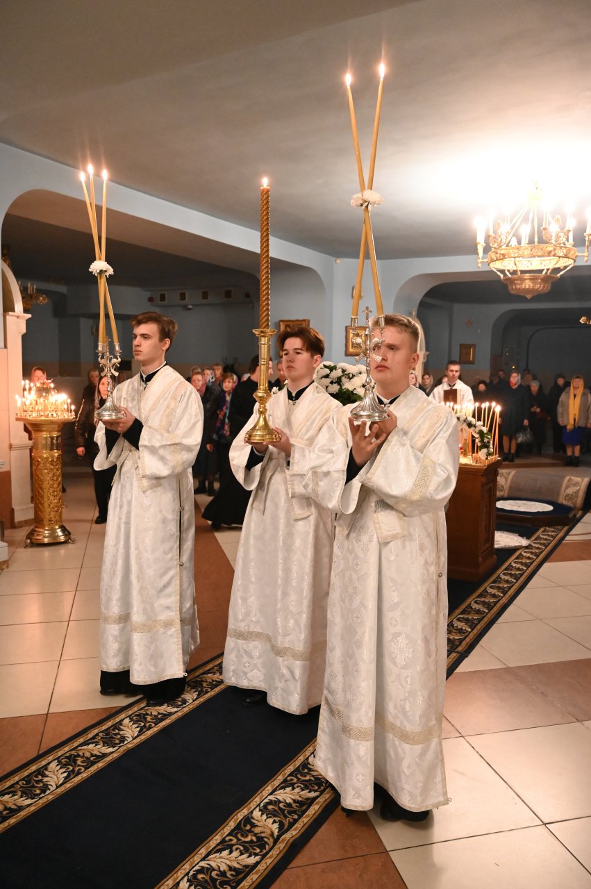 Александр александров брянск фото В канун Димитриевской родительской субботы митрополит Александр совершил параста