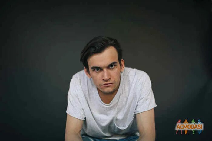 Александр аверин актер фото Александр Александрович Аверин, 26 лет, Актёр, Модель 453167 ACMODASI