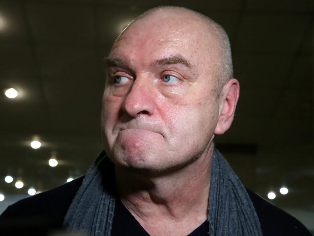 Александр балуев фото Александр Балуев сорвал громкую премьеру - Экспресс газета