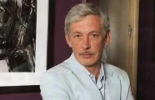 Александр басов фото Кино: Почему Владимира Басова много лет чувствует свою вину перед отцом: Алексан