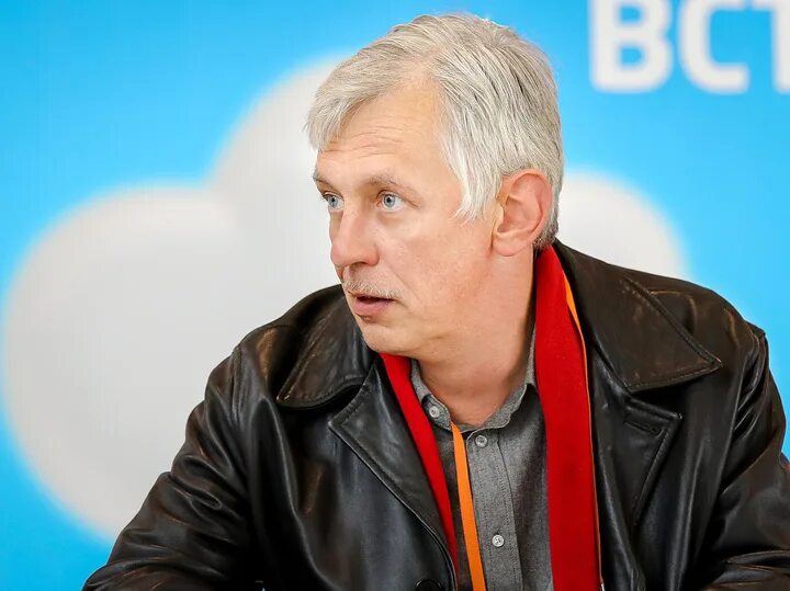 Александр басов сын владимира басова фото Сын актера Владимира Басова объяснил его раннюю смерть - МК