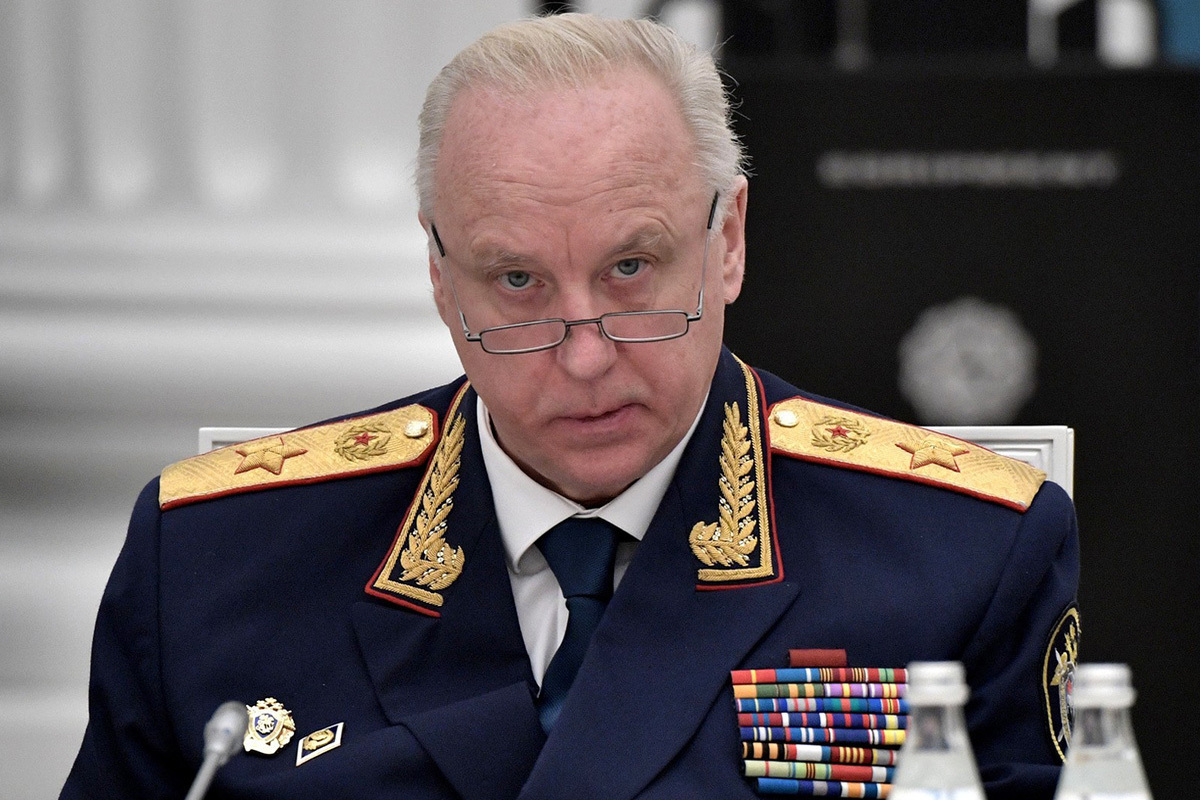 Александр бастрыкин фото Бастрыкин поручил завести дело из-за розыска СБУ командующего СВО Суровикина - М