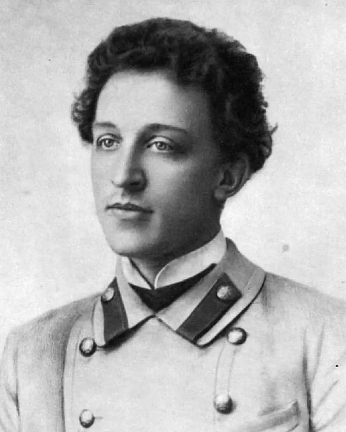 Александр блок фото Музей-заповедник Д.И. Менделеева и А.А. Блока представит цикл мероприятий к 140-