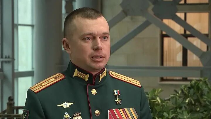 Александр данилов герой россии фото ГЕРОЙ РОССИИ МАЙОР АРТУР ОРЛОВ, КОМАНДИР ТАНКОВОГО... Интересный контент в групп