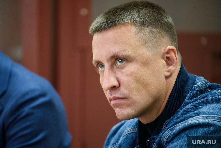Александр дисков екатеринбург фото Авторитета Дискова начали судить из-за стычки со стрельбой в центре Екатеринбург