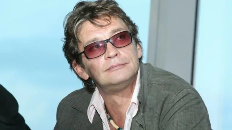 Александр домогаров фото Актеры сериала "Бандитский Петербург" 20 лет спустя - фото