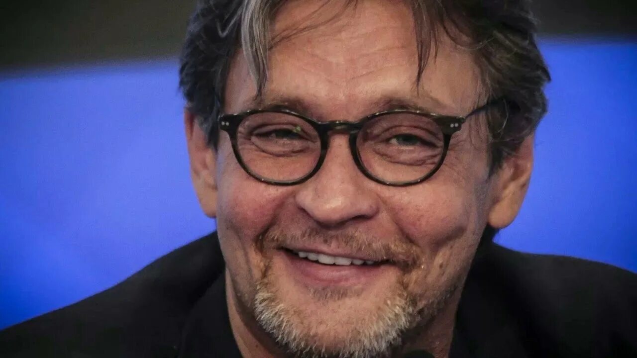 Александр домогаров фото Час назад ушёл Александр Домогаров - YouTube
