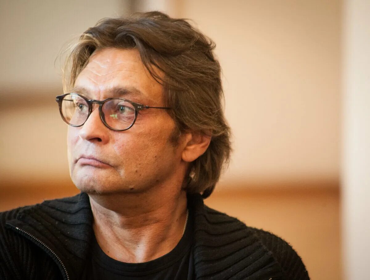 Александр домогаров фото сегодня Андрей Кончаловский представил триптих по пьесам Чехова - Москва 24, 16.05.2016