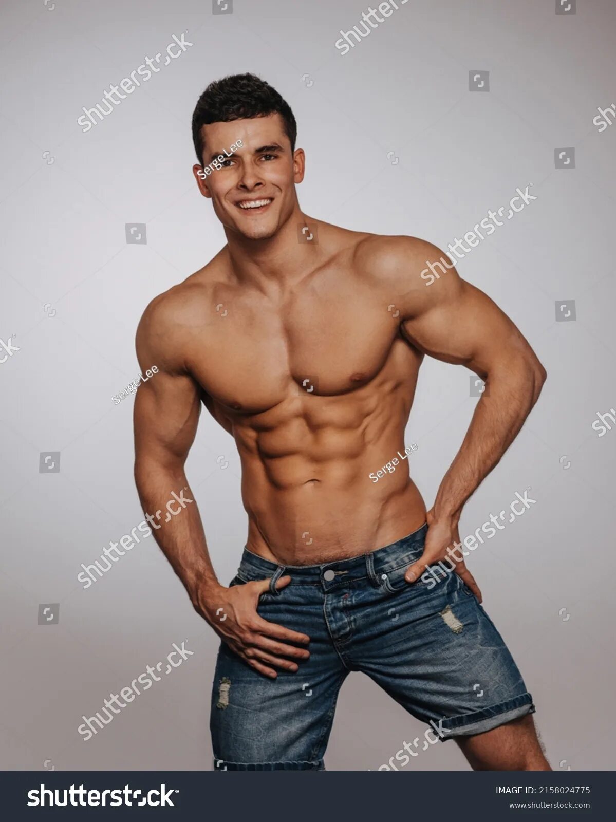 Александр дорохов крым фото Man muscles: лицензируемые стоковые фотографии без лицензионных платежей (роялти