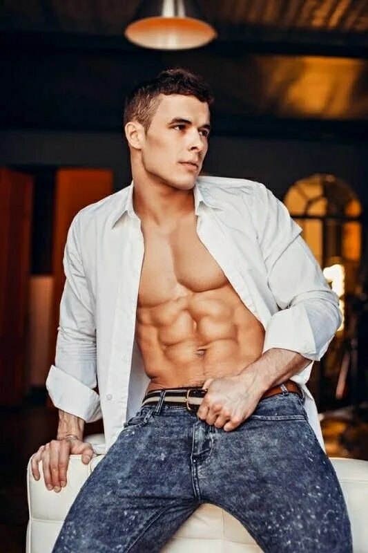 Александр дорохов крым фото Pin by Jeff Kilmer on Hot menz Male models, Sexy men, Hot male models