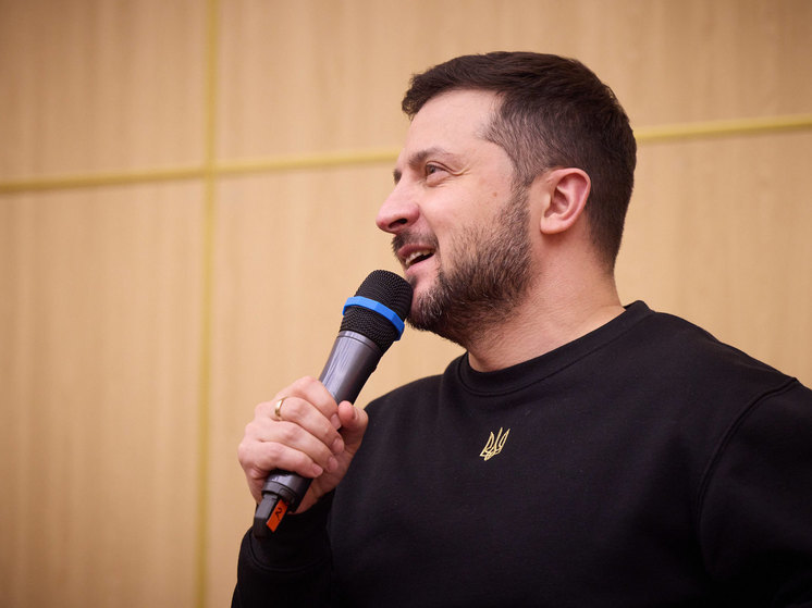 Александр дубинский фото Дубинский: Зеленского решили привлечь к рассмотрению иска к Раде о выборах - МК