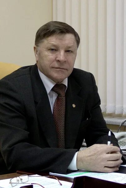 Александр дыхненко николаевич оренбург биография фото Ушел из жизни первый руководитель Управления Росреестра по Оренбургской области 