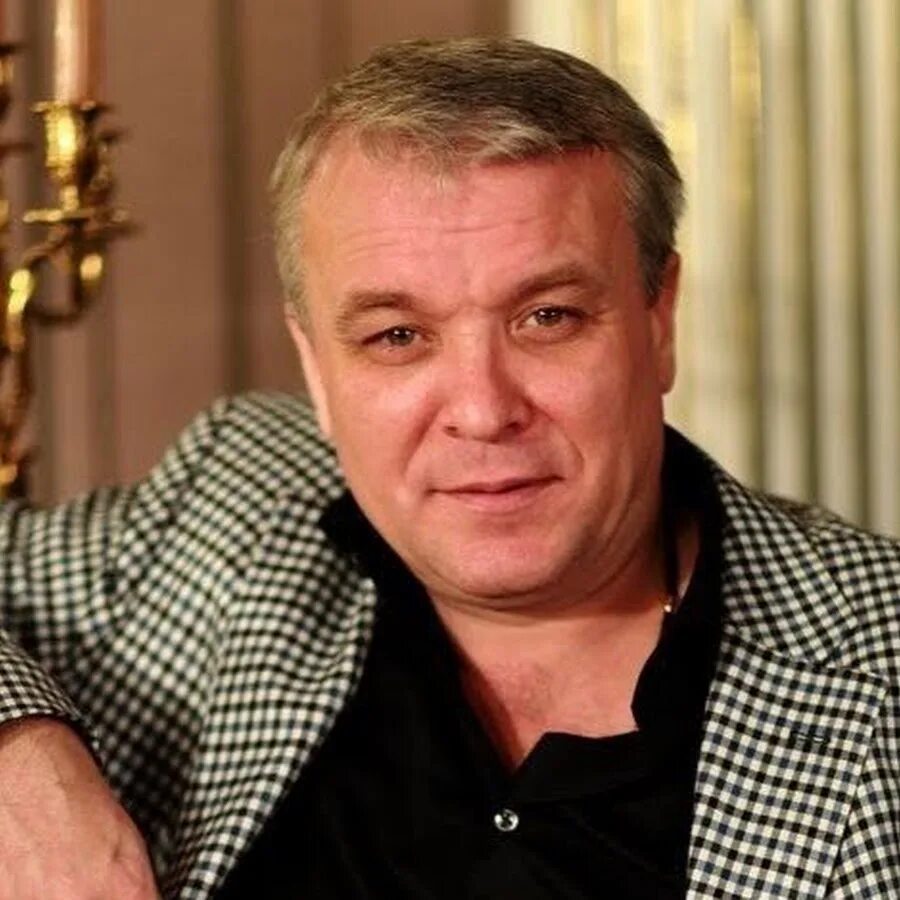 Александр дюмин певец фото Александр Дюмин - YouTube