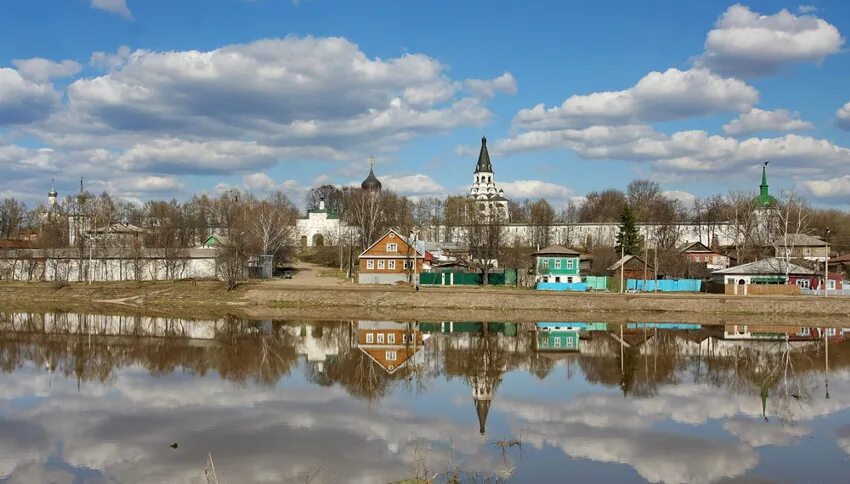 Александр город фото Паломничество в Успенский Александровский женский монастырь - Азбука паломника