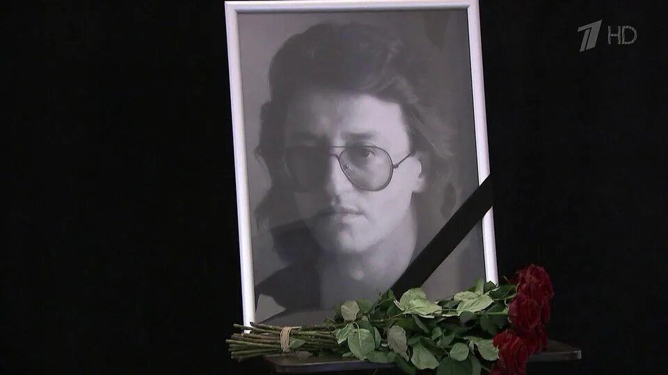 Александр градский могила фото Александра Градского похоронили на Ваганьковском кладбище в Москве. Новости. Пер