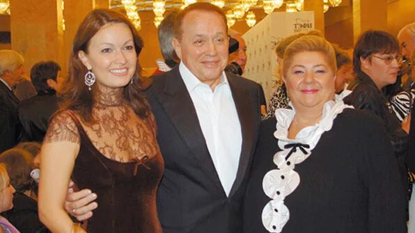 Александр и светлана масляковы фото Александр Масляков: "Играть в КВН, а потом зарабатывать деньги - разные это вещи