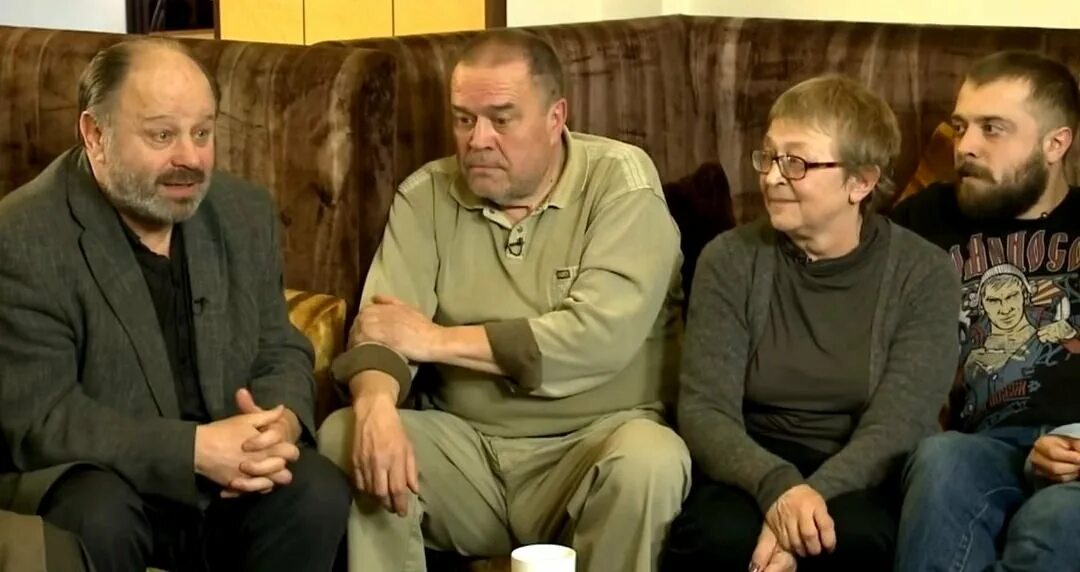 Александр ильин младший фото Александр Ильин младший. Долгий счастливый брак, любовь родом из детства и как с