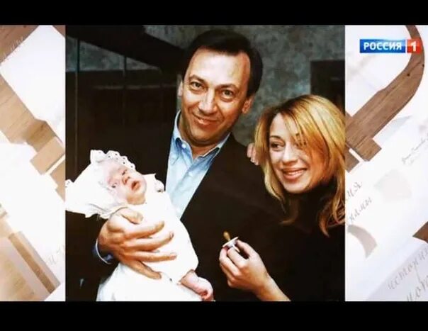 Александр иратов фото Алена Апина пережила девять выкидышей В 1993 году артистка вышла замуж за своего