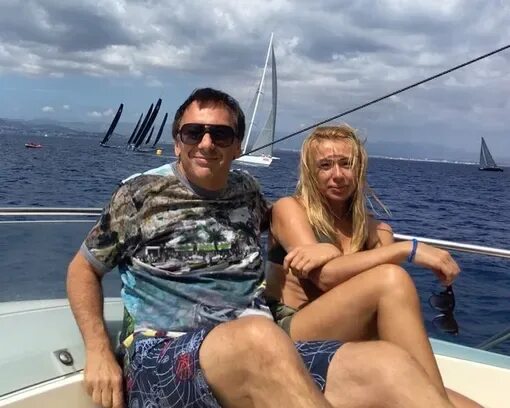 Александр иратов и алена апина фото 52-летняя Алена Апина после развода стала выглядеть моложе