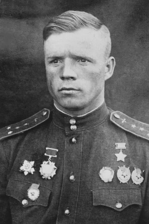 Александр клубов фото Как Александр Покрышкин стал одним из величайших летчиков в истории и наводил уж