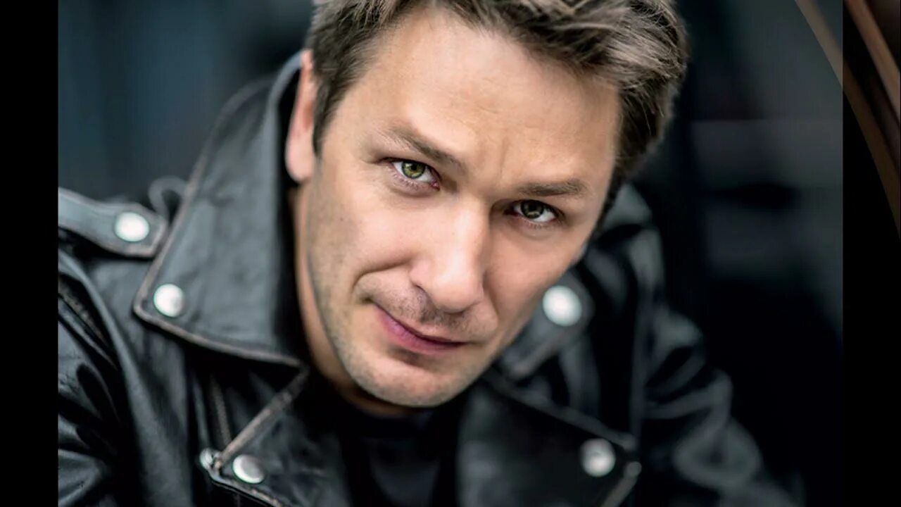 Александр константинов актер биография фото МНОГОДЕТНЫЙ АЛЕКСАНДР КОНСТАНТИНОВ - КАК ВЫГЛЯДИТ ЕДИНСТВЕННАЯ ЖЕНА С КОТОРОЙ ОН