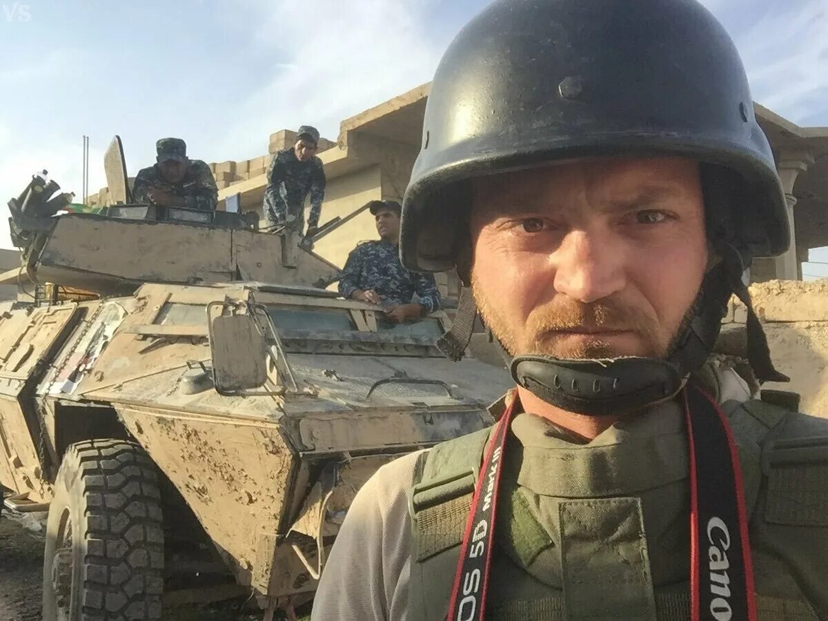 Александр коц фото Экс-глава "Роскосмоса" Дмитрий Рогозин получил серьёзное ранение в ходе обстрела