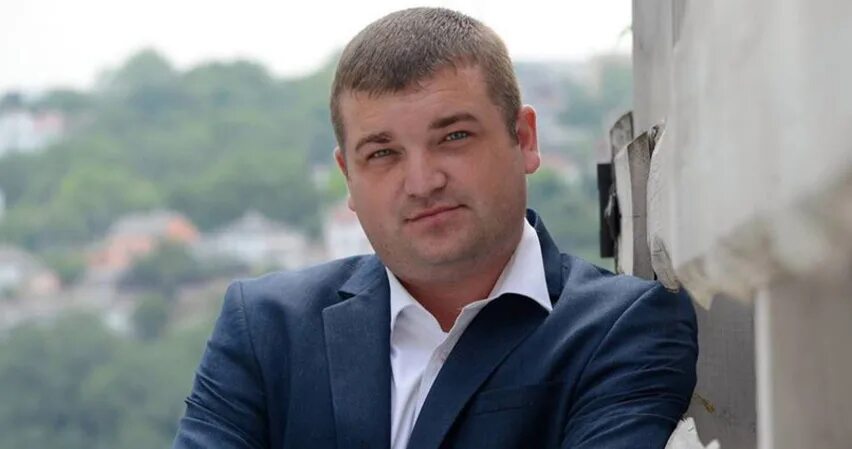 Александр крым фото Глава мининформа Крыма хочет миллион от общественника ForPost