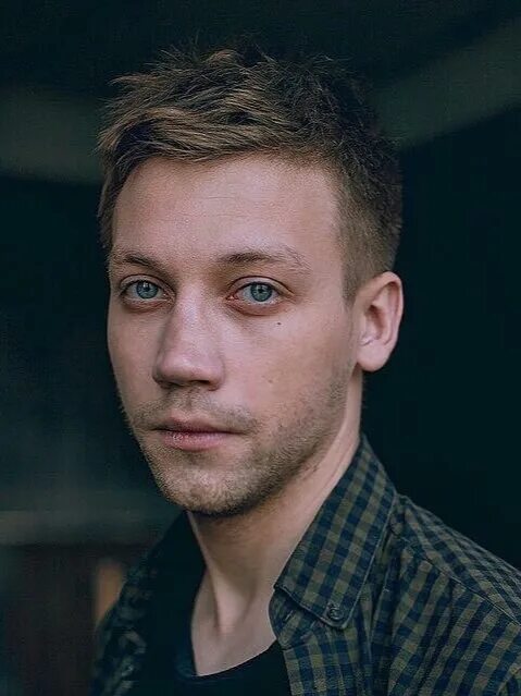 Александр кузнецов актер фото Aleksandr Kuznetsov - Subtitle Talent