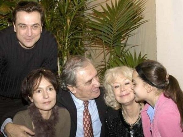 Александр лазарев жена дети фото Александр Лазарев и Светлана Немоляева прожили вместе более 5O лет и были одной 