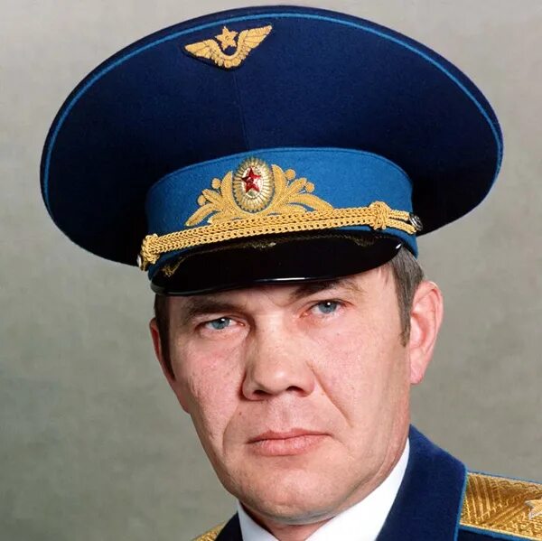 Александр лебедь фото Александр Лебедь (II) - актёр - фотографии - актёры - знаменитости в кино - Кино