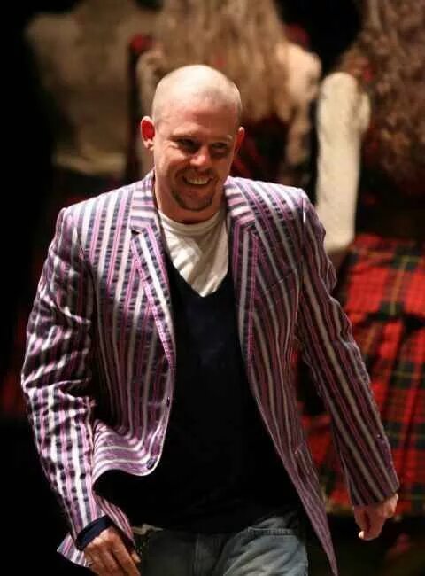 Александр маккуин фото The Top 50 Fashion Schools In The World: The Fashionista Ranking Mcqueen, Alexan