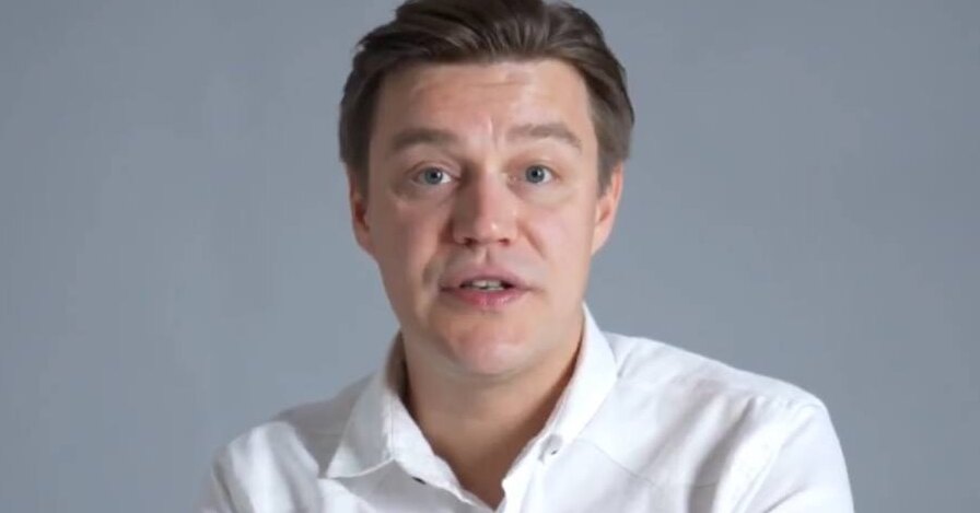 Александр майоров фото Сбитый автомобилем актер сериала "Улицы разбитых фонарей" Александр Майоров оказ