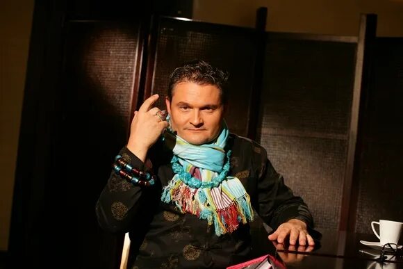 Александр васильев фото Александр Васильев за 3 часа научит дам носить бриллианты! Sobaka.ru