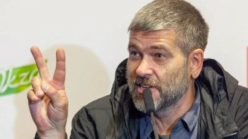 Александр васильев сплин фото Продюсер Гинзбург посоветовал лидеру группы "Сплин" Васильеву собирать чемоданы: