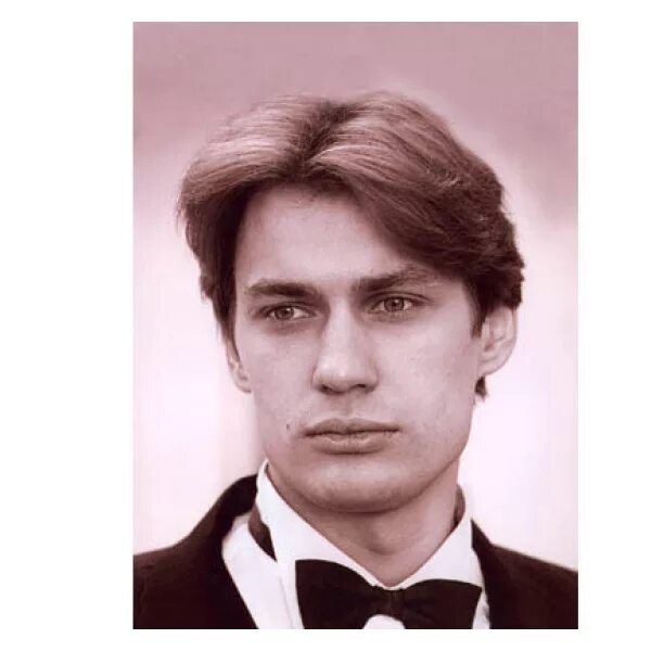 Александр волков актер фото одноклассники Александр Волков (II) - актёр - фильмография - Партия для чемпионки (2013) - рос