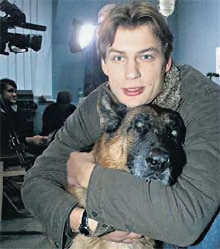 Александр волков возвращение мухтара 2 фото Александр Волков - Сериал "Обручальное кольцо"