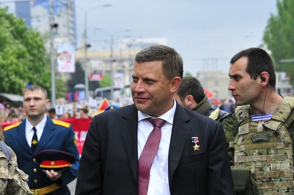 Александр захарченко фото Глава ДНР Александр Захарченко: За три года нам удалось достигнуть очень многого