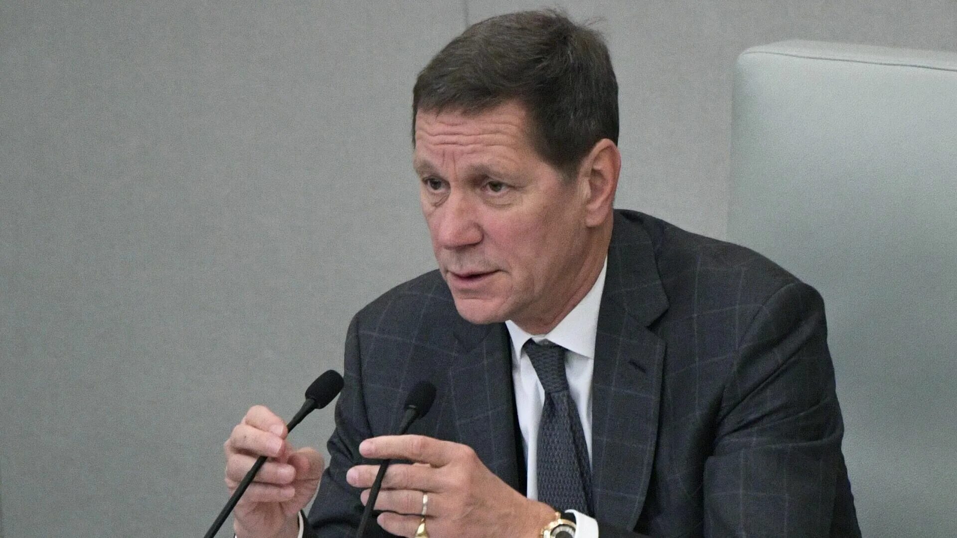 Александр жуков фото Бойкот Игр-2022 приведет к разрушению олимпийского движения - почетный президент