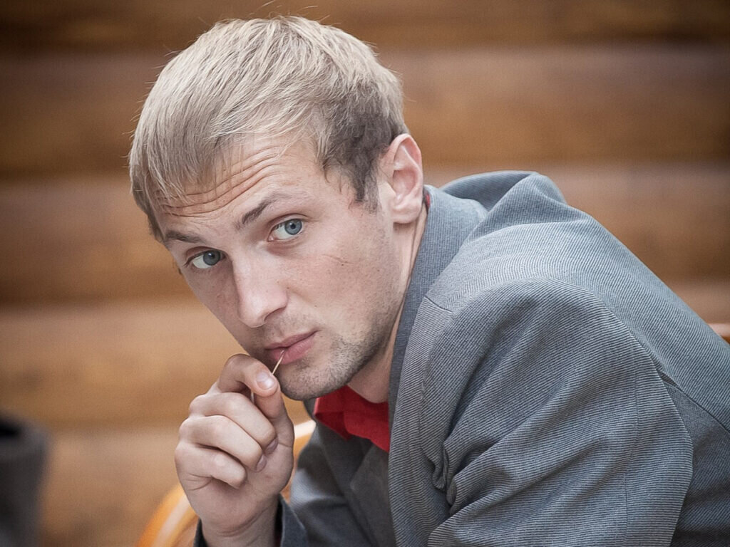 Александр зубарев фото Соль украинской демократии: от псевдосвободы к тоталитаризму и диктатуре Минская