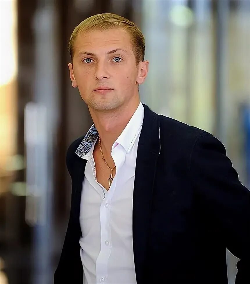 Александр зубарев свадьба в турции фото сегодня Живущий в Китае блогер Александр Зубарев раскрыл свой заработок Lisa.ru