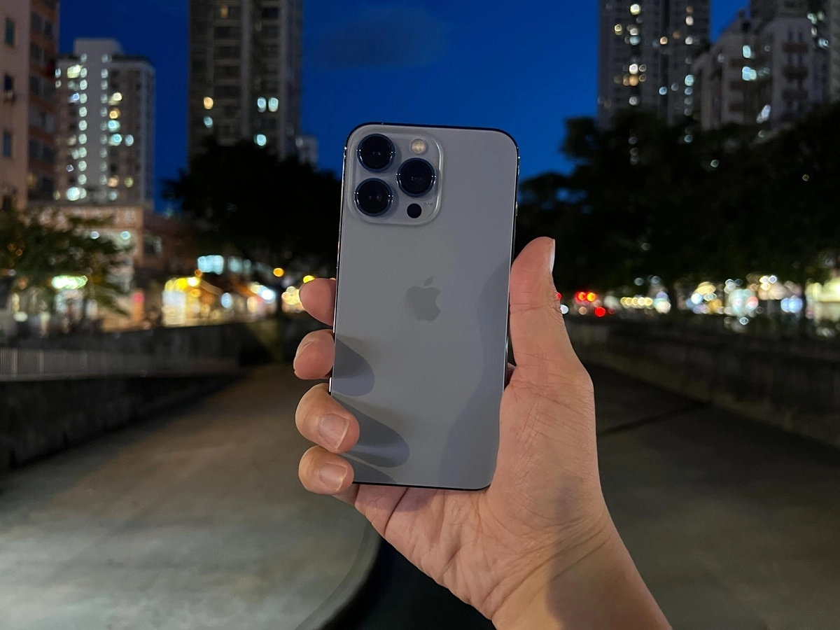 Качество фото айфон 13 про макс Снятый с производства флагманский iPhone 13 Pro Max подешевел до минимума в Росс