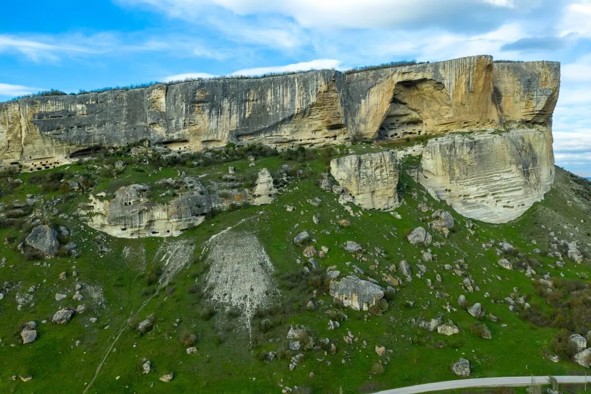 Качи кальон в крыму фото Пещерный монастырь Качи-Кальон - фото, цена экскурсии 2024, описание, маршрут, о