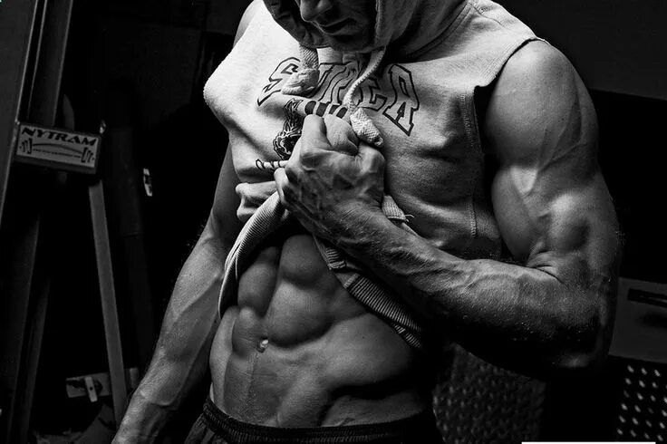 Качки черно белое фото Bodyweight Chest Workout - Muscle Cheats Abs workout, Workout routine for men, S