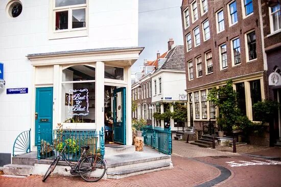 Кафе амстердама фото Finding a good coffee - Review of Back to Black coffee, Amsterdam, The Netherlan
