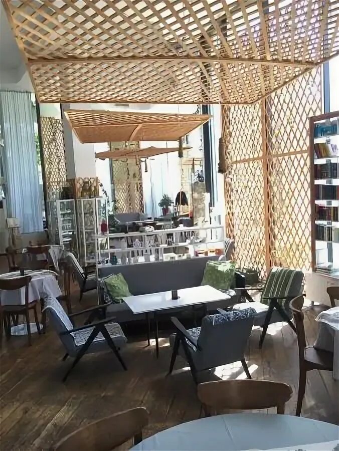 Кафе батуми фото Cafe Gardens, Батуми - фото ресторана - Tripadvisor