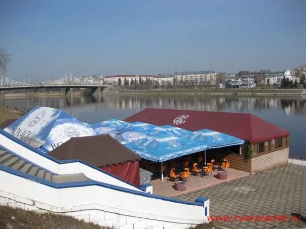 Кафе берег кострома фото Городской сад расположен в центральной части города в Твери на правом берегу рек