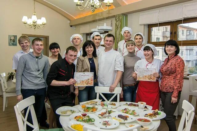 Кафе город рубцовск фото Настоящее кафе-шале открылось в Рубцовске - "е-Рубцовск.рф"