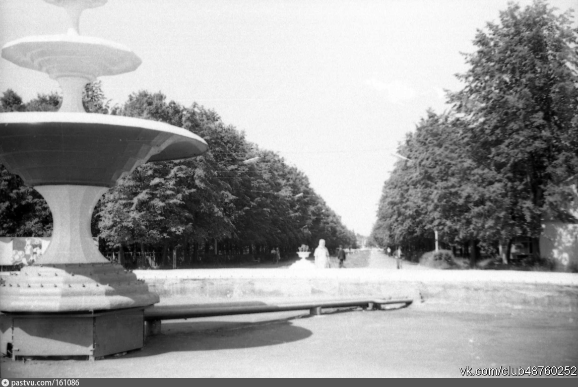 Кафе панорама автозаводский парк нижний новгород фото Горький. Главный фонтан ПКиО ГАЗ - Фотографии прошлого