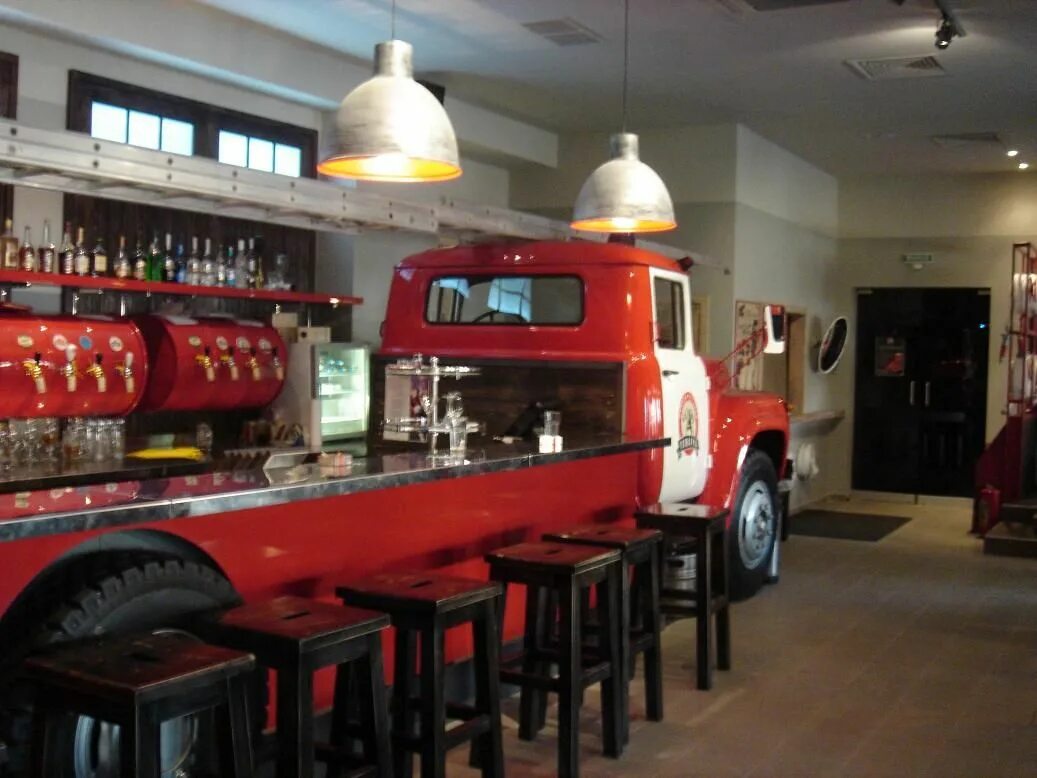 Кафе пожарка барнаул фото пивного ресторана "Пожарка" - Поиск в Google Wine bar, Bar top, Bar