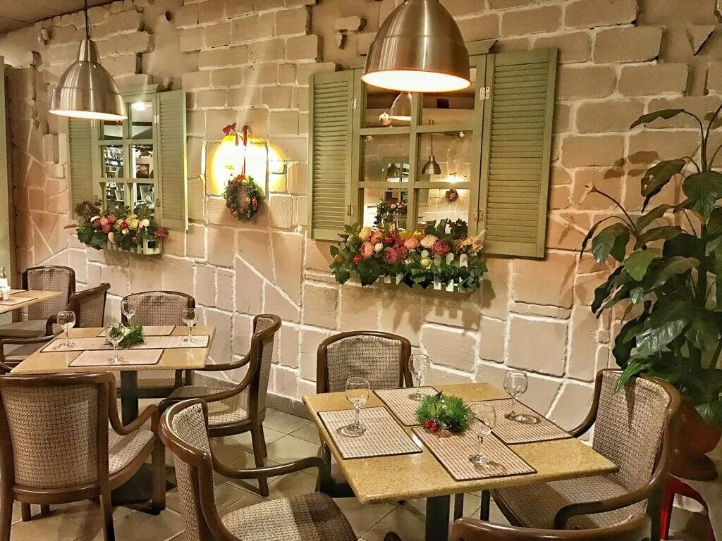 Кафе с красивым интерьером в москве недорого Panorama: Cafe Bavaro, cafe, Moscow, Nagatinskaya Street, 1с4 - Yandex Maps